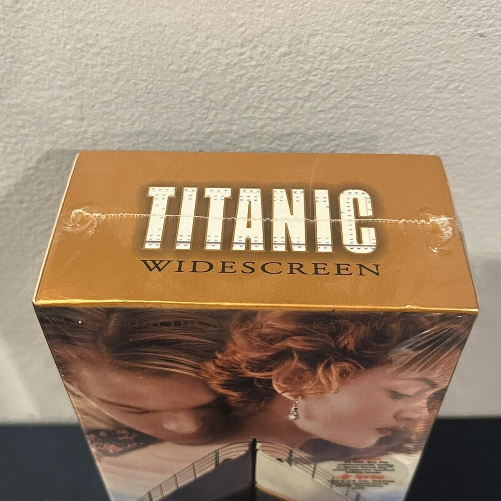 New Titanic VHS 1998 2 Tape Set Sealed Widescreen Movie - Picture 5 of 6